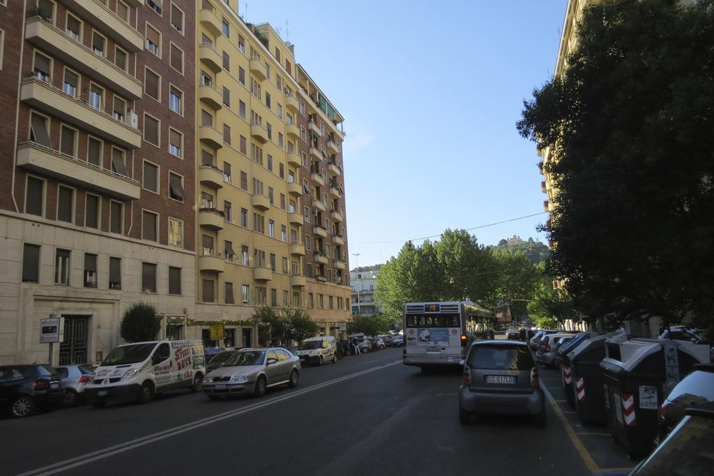Adriano Augusto Bed & Breakfast Roma Exterior foto