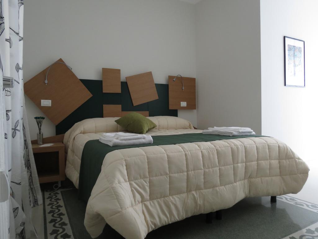 Adriano Augusto Bed & Breakfast Roma Cameră foto