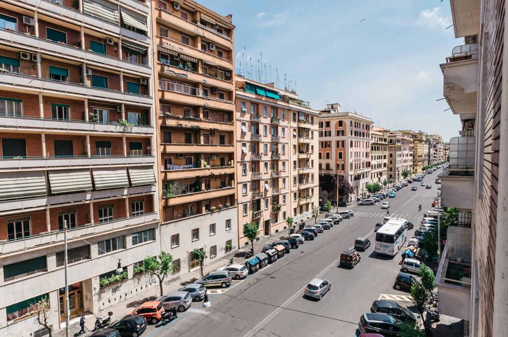 Adriano Augusto Bed & Breakfast Roma Exterior foto