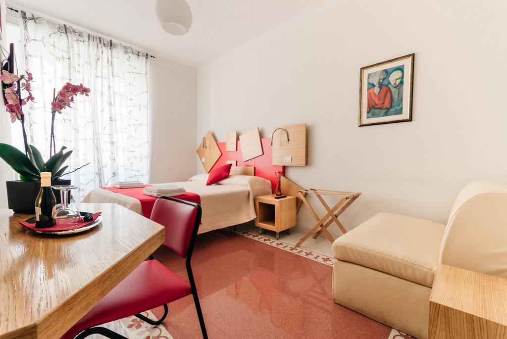 Adriano Augusto Bed & Breakfast Roma Cameră foto